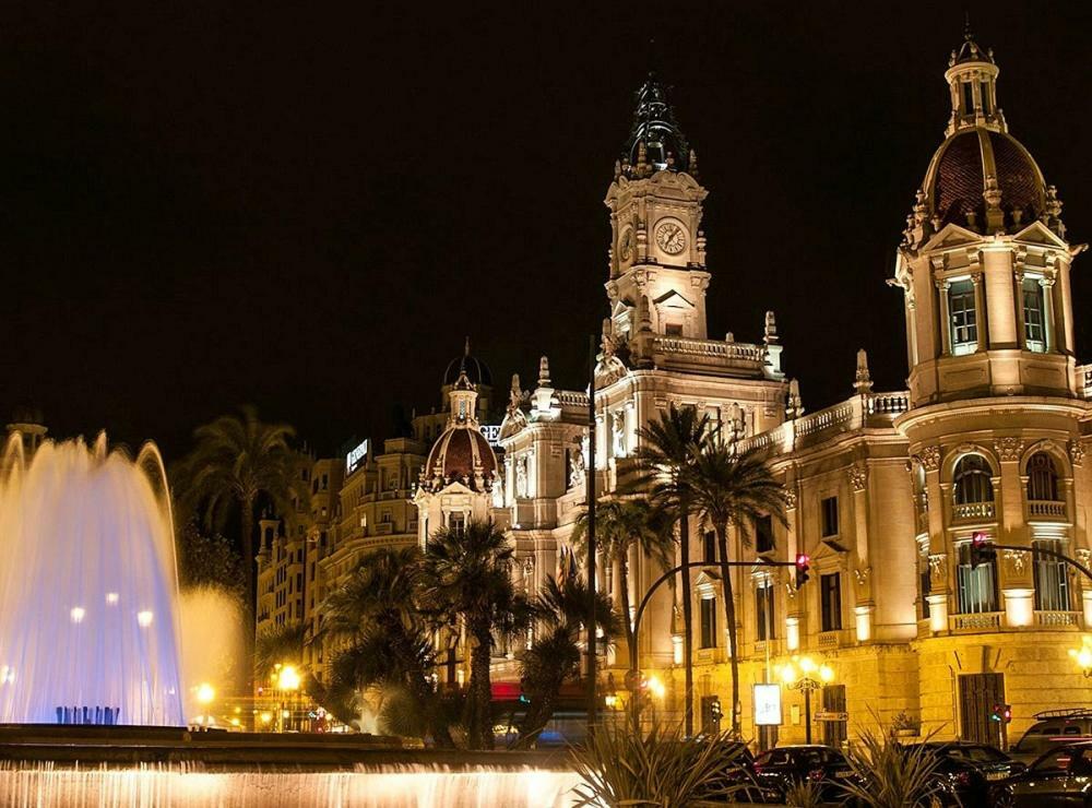 Precioso Apartamento En Pleno Centro Con Wifi Valencia Bagian luar foto
